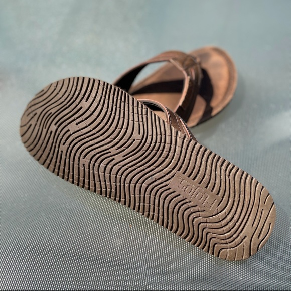 Leather flip flops - Picture 2 of 3